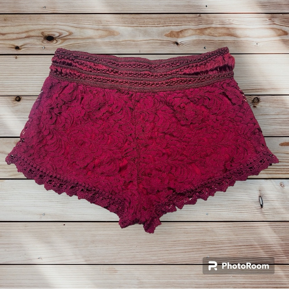 👋 Ambiance Apparel Lace Shorts 👋 - Picture 11 of 16